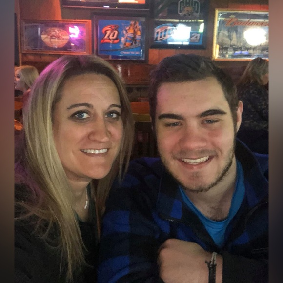 Live Shows and Share - We are LIVE!! - Picture 4 of 14